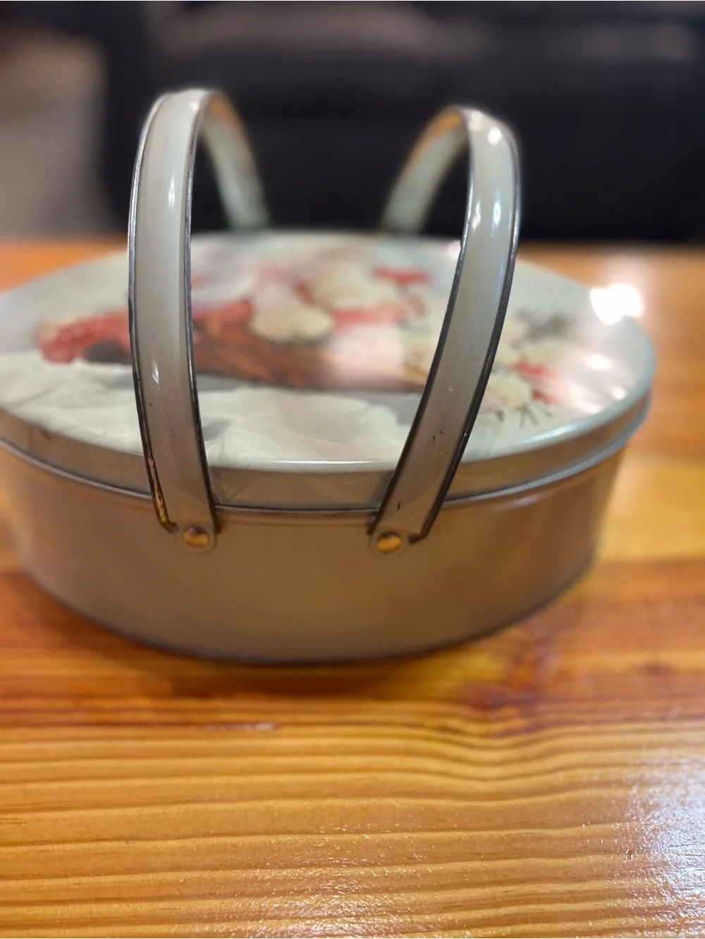 Vintage-Style Cream Metal Storage Tin with Handles